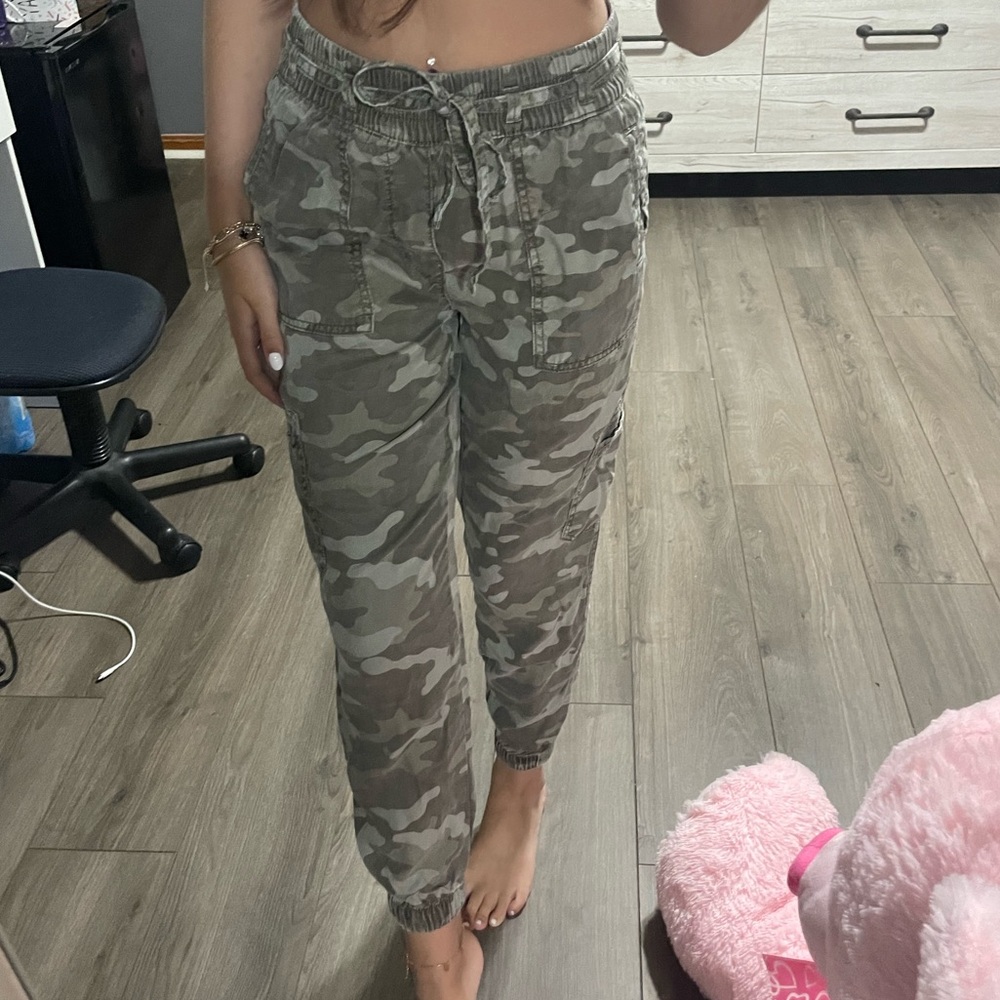 Camo cargo joggers
